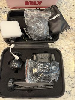 Uskey beginner Blogger Kit Almost Brand New Orig Price $44