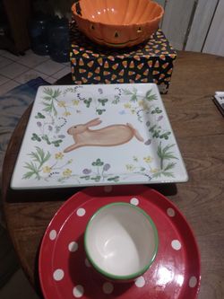 Holiday Ceremic Bowl And Plates