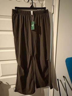 Halara parachute pants Large