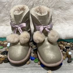 UGG Gita Metallic Leather Sheepskin Ankle Boots Girls Size 4