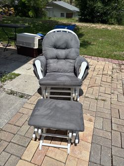 Glider Rocking Chair with Ottoman
