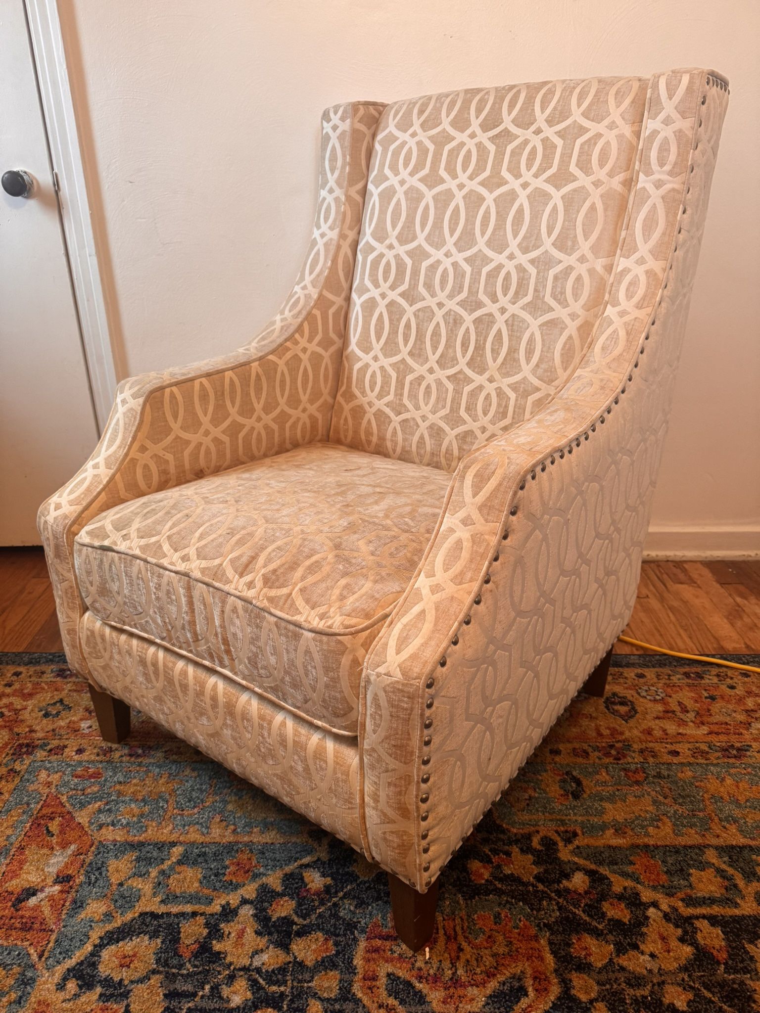 Quinn Lounge Chair