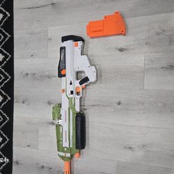 Rare Limited Edition Halo Nerf Gun