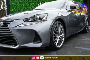 2018 Lexus IS