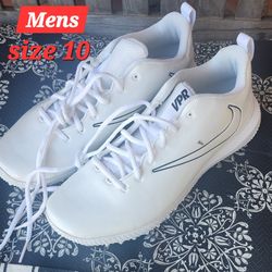 Nike Vapor LAX Sneakers. NEW