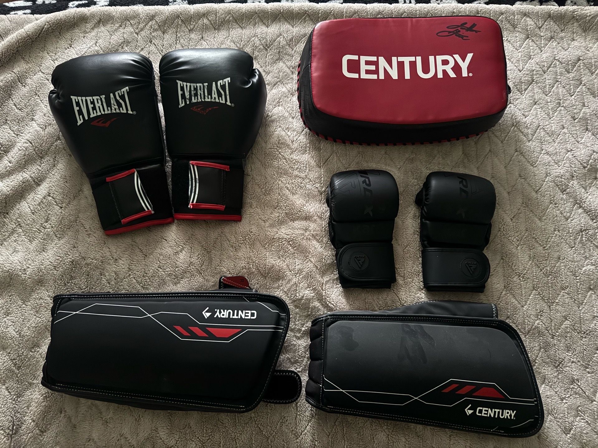 MMA GEAR or boxing (Bundle or seperate sell)