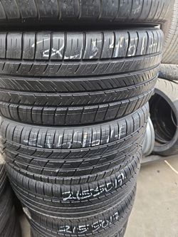One  215/45/17 Michelin Pilot Sport
