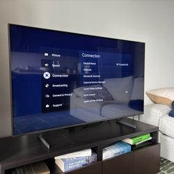 Samsung UHD 50”