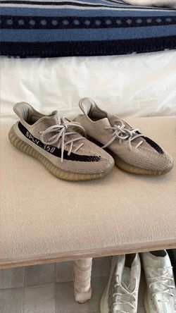 Yeezy Sneakers