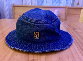 RVCA women’s bucket hat