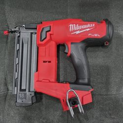 Milwaukee M18 FUEL 18 Gauge Brad Nailer Gen 2 (Tool-Only)