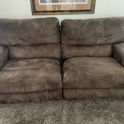 Reclining sofa And Love Seat