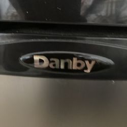 Kegerator Danby DKC14