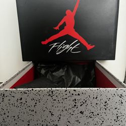 Jordan Bred 4s Box