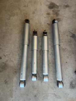 Toyota Pickup Front And Rear Shocks 86