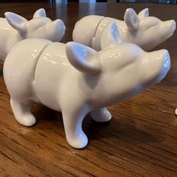 Set of 6 White Ceramic Pig Place Card Holders
