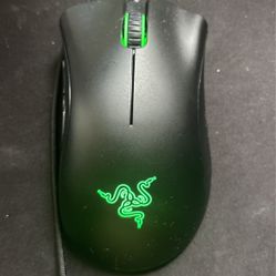 Razer Deathadder essential gaming mouse