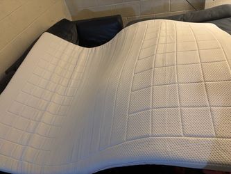 Full size tempurpedic mattress topper