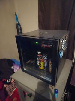 Mini fridge