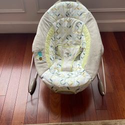 Ingenuity Baby Bouncer With Different Sounds Music.