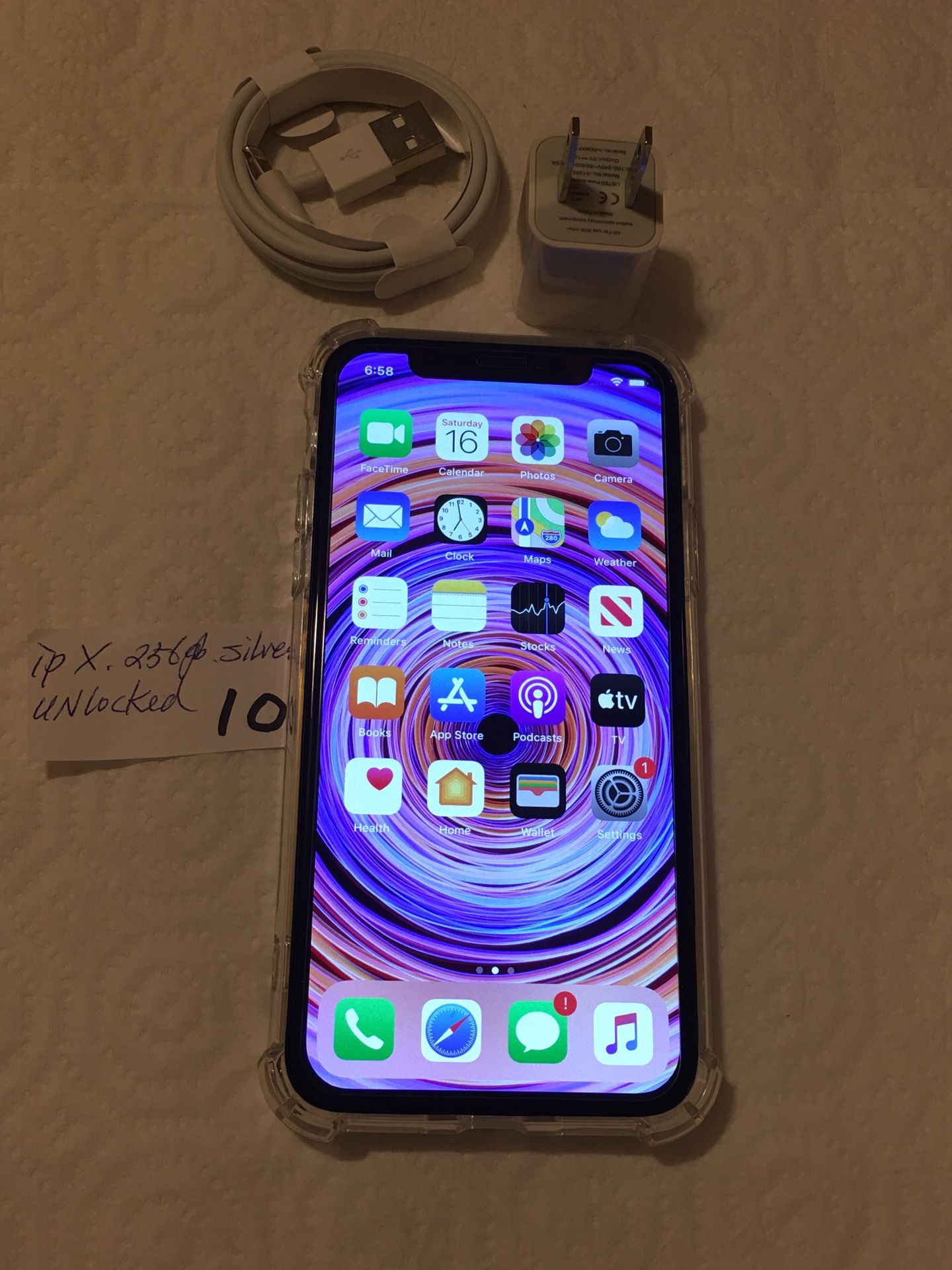 Apple iPhone X-256 GB,Unlocked, Any Carriers. A1901,Silver/Black,Clean imei,Clean iCloud, Fully Functional,Mint Conditions.