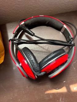 Red studio beats