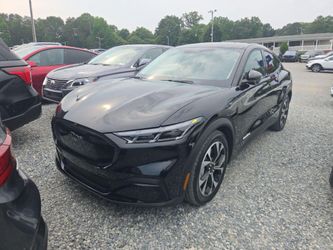 2025 Ford Mustang Mach-E