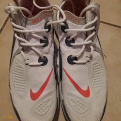 Nikes Size-9  Men