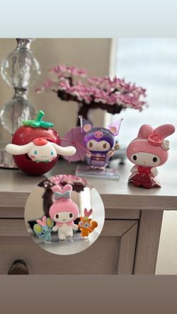 🌸 Sanrio Blind Box Figurines 🌸