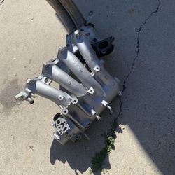 Intake and Exhaust Manifold