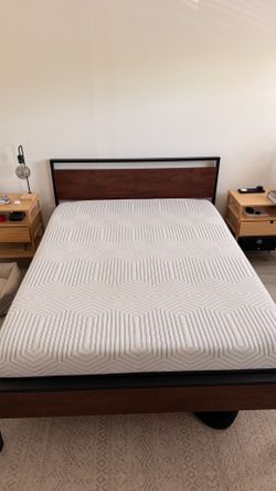 Queen bed frame AND queen mattress