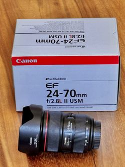 Canon EF 24-70mm f/2.8L II USM lens