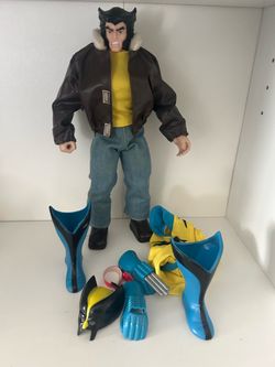Vintage 1995 Toy Biz Marvel X-Men Wolverine Logan 10.5" Action Figure
