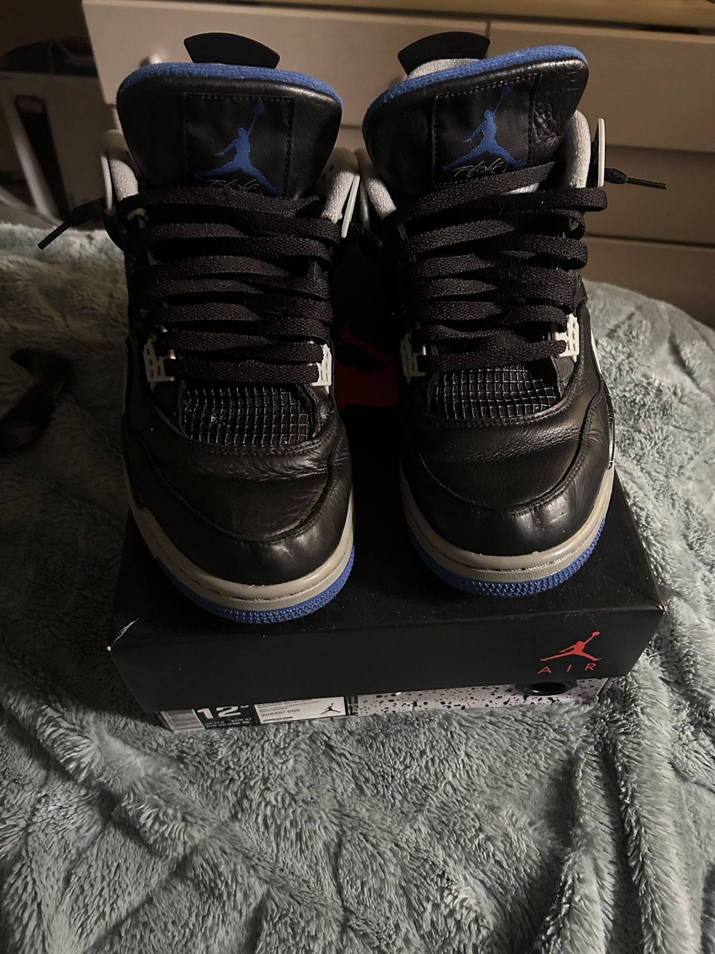 Jordan 4 Retro Motorsports Alternate