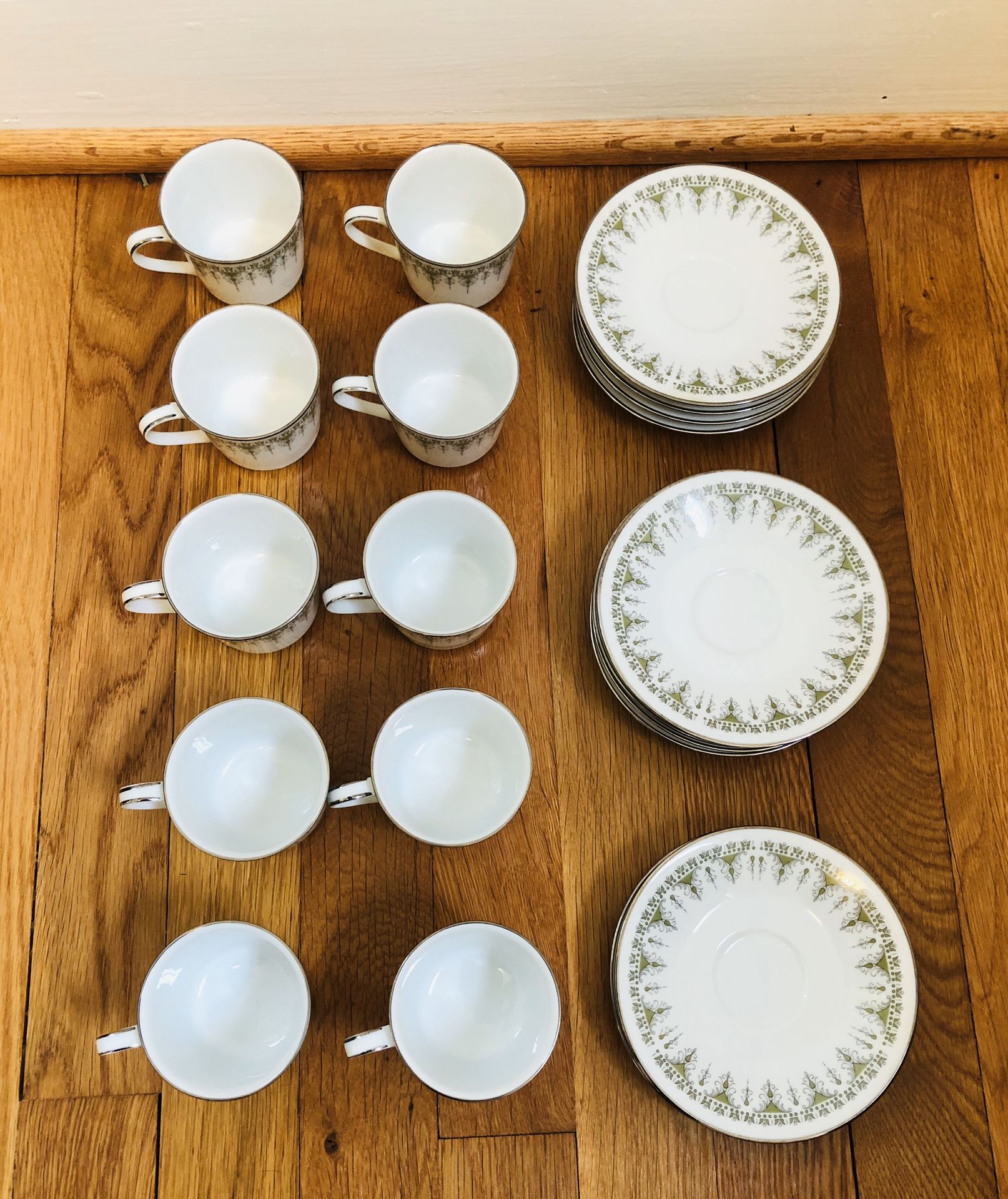 Noritake Kambrook China Tea Set - Set of 10 - Demitasse Cups and Saucers