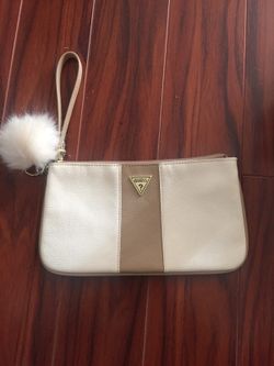 Guess Wristlet