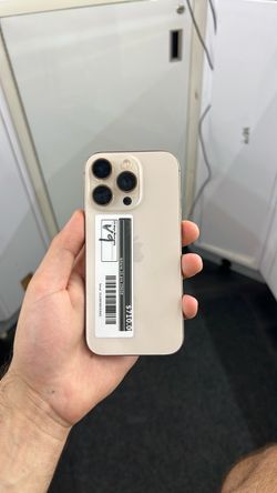 iPhone 16 Pro 256GB (Unlocked)