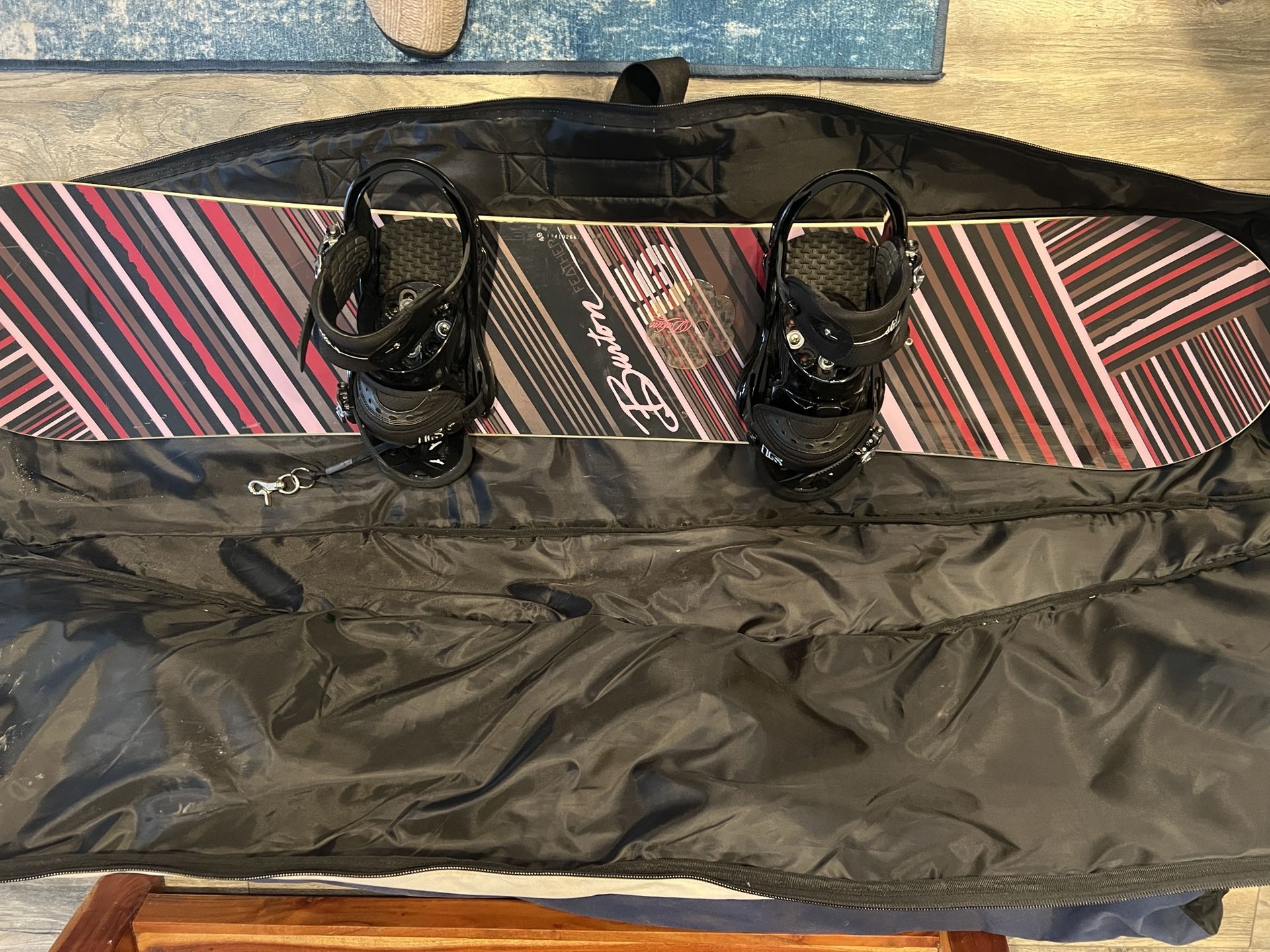 Burton Snowboard With Bindings And Bag 