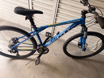 GT- BACKWOODS  BIKE