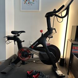 Peloton Bike & Mat & Shoes (Size 44) - RARELY USED