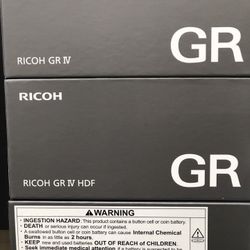 Ricoh GR IV HDF