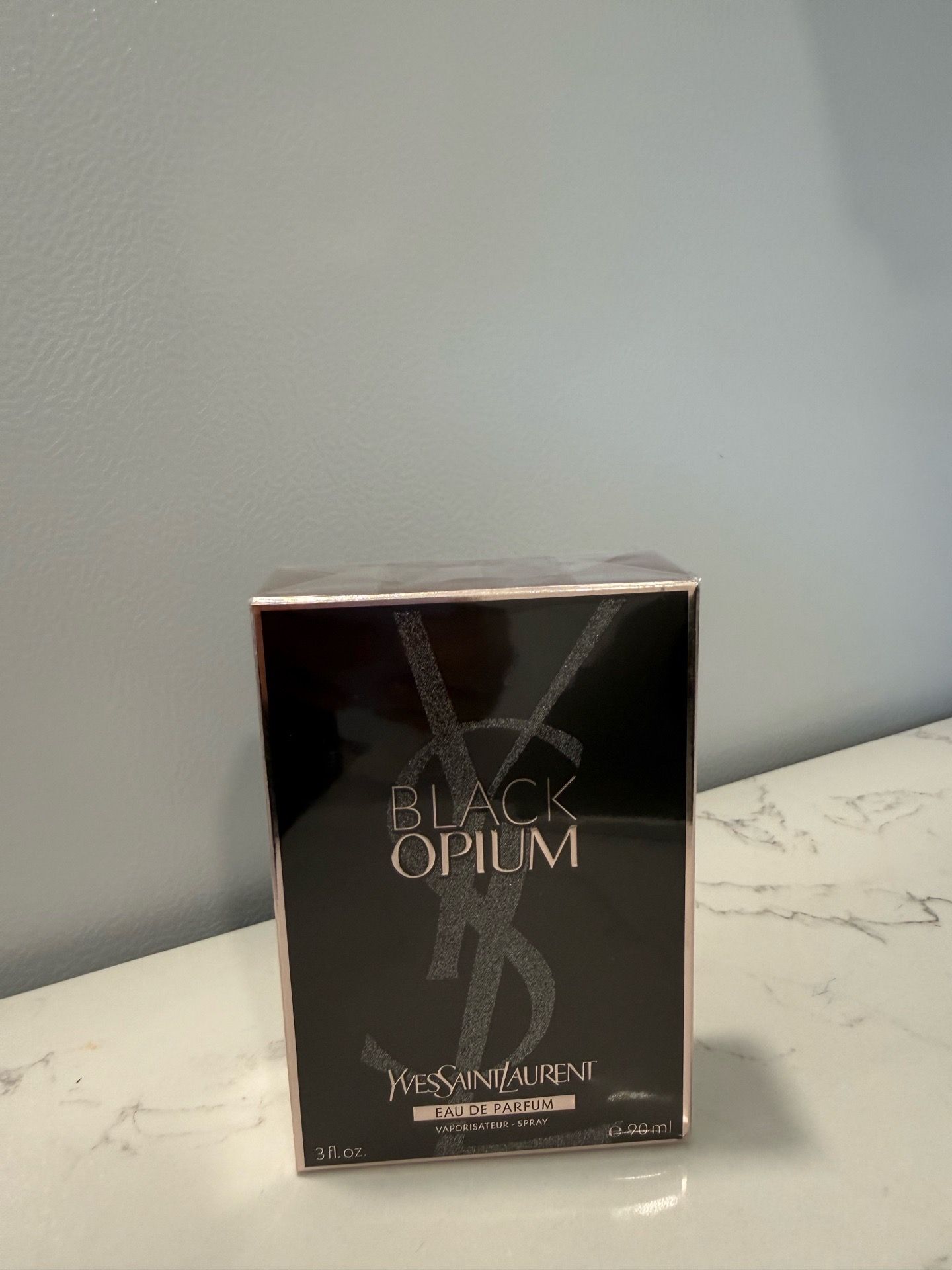 BLACK OPUIM by YVES SAINT LAURENT