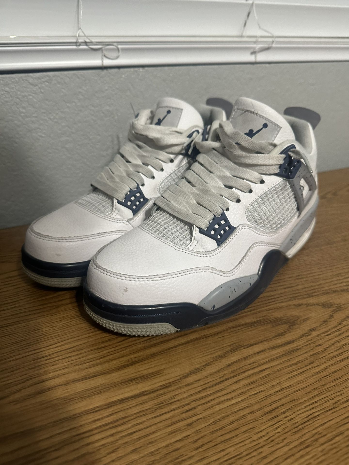 Jordan 4 Midnight Navy