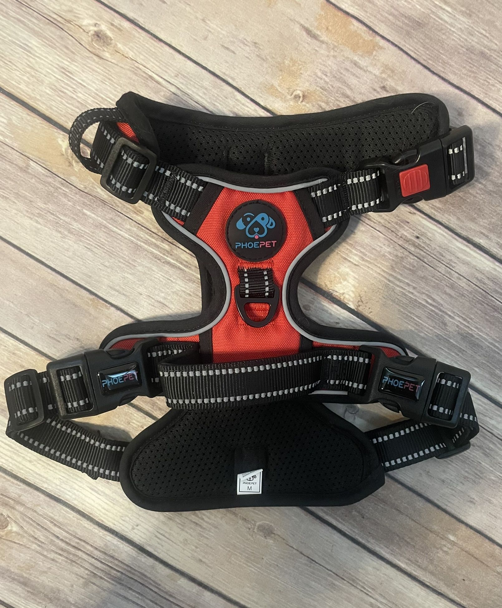 NWOT Phoepet Adjustable/Reflective Dog Harness, Red/Black, Size Medium