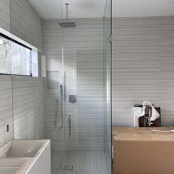 Glass Shower In All The Measures