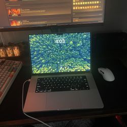 MacBook Pro M3 Pro Chip