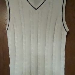 Men's Lightweight Cable V neck Vest 