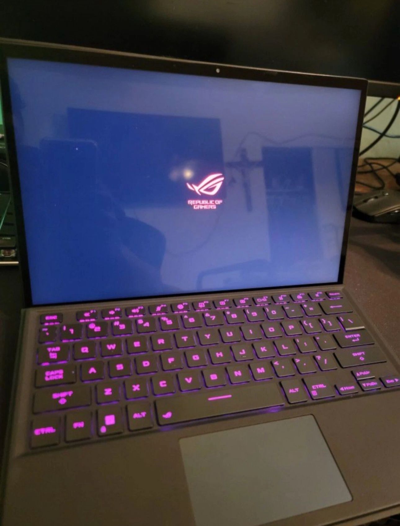 Asus ROG Flow z13 Gaming Laptop i9-12900h RTX 3050ti 2TB SSD
