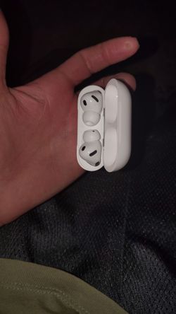 Apple air pods pro 3