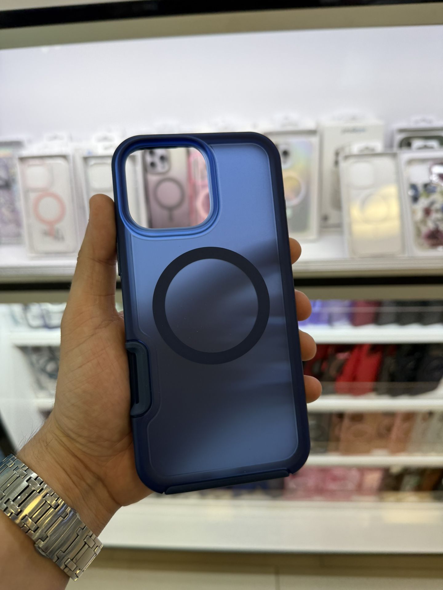 iPhone 16 Pro max Blue MagSafe case